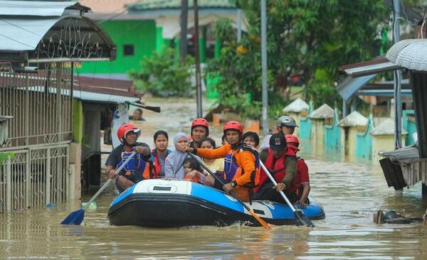 kota medan terendam banjir