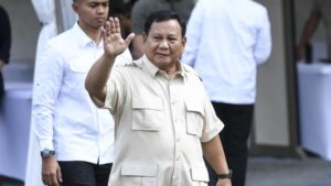 Prabowo Umumkan Kenaikan Gaji