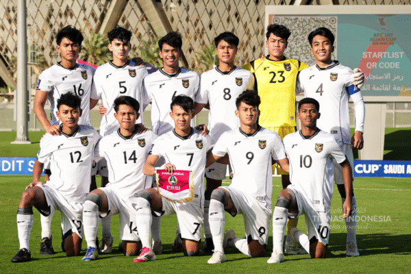 Hasil Timnas U17 Indonesia Vs Tajikistan Masih Sama Kuat di Babak I Hasil Timnas U17 Indonesia Vs Tajikistan Masih Sama Kuat di Babak I