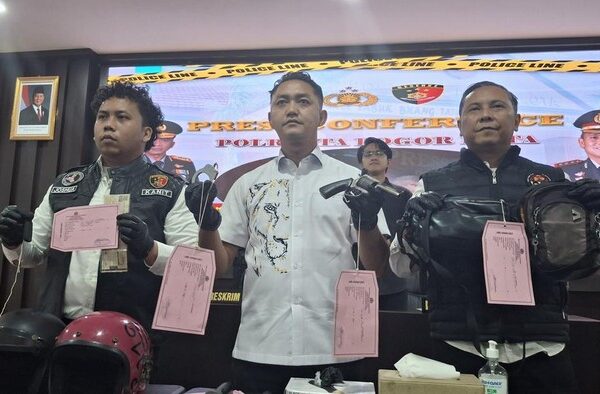 Begal Bersenjata di Bogor Ditangkap, Pistol Rakitan Disita Polisi